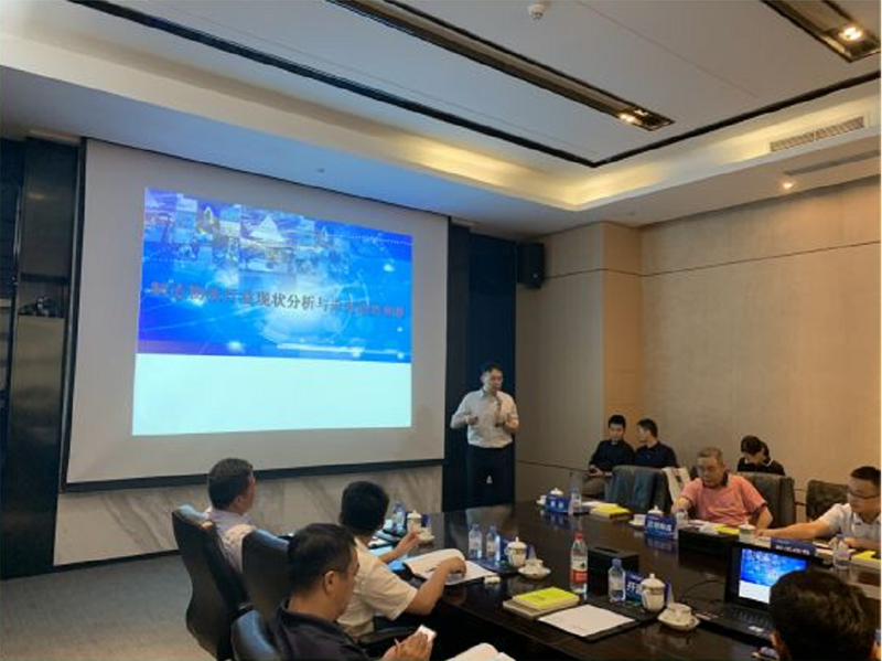 華為云物流行業解決方案總監劉宇超先生作主題演講.png 華為云物流行業解決方案總監劉宇超先生作主題演講.png